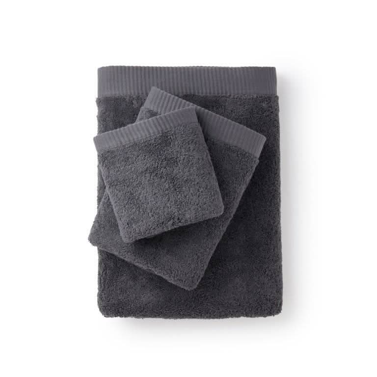 מגבת חלקה פרימיום – אפור