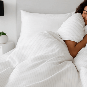 כותנה מצרית - מצעי סאטן 500 לבן פסים דקים אפורים