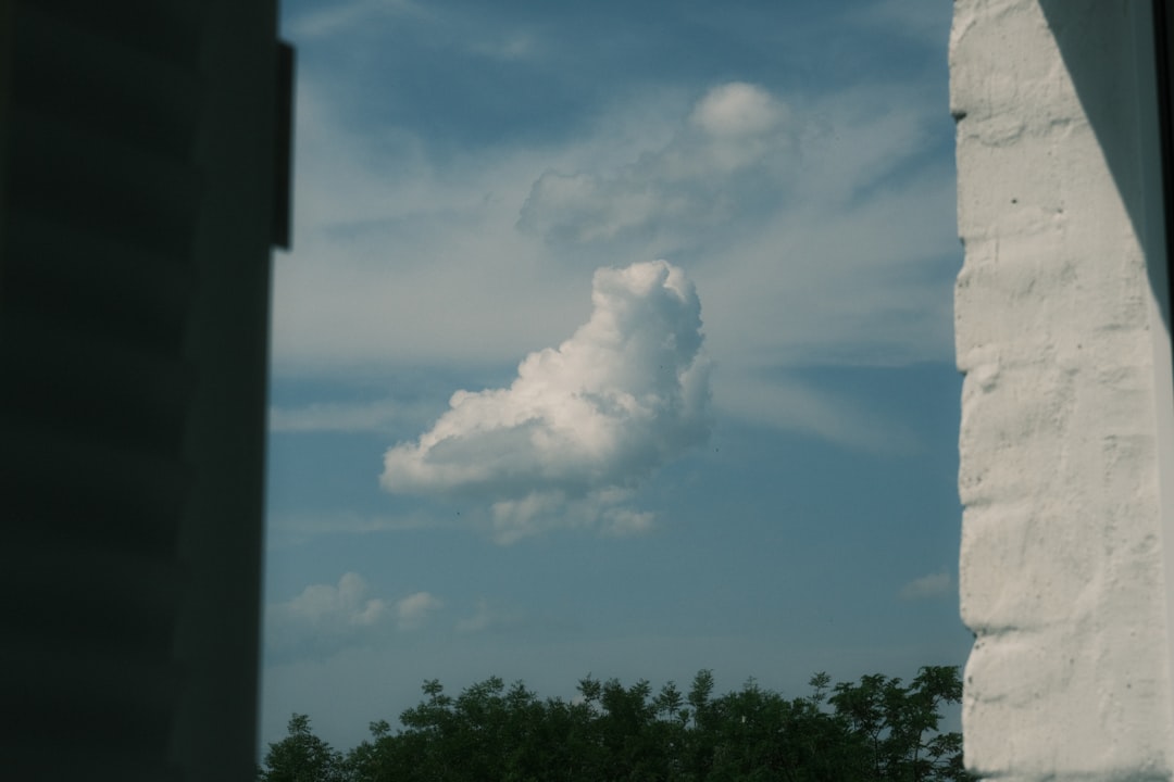 הסיפור מאחורי המזרן Cloud: העיצוב שמייצר שינה כמו ענן