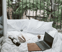 שמיכות וכריות